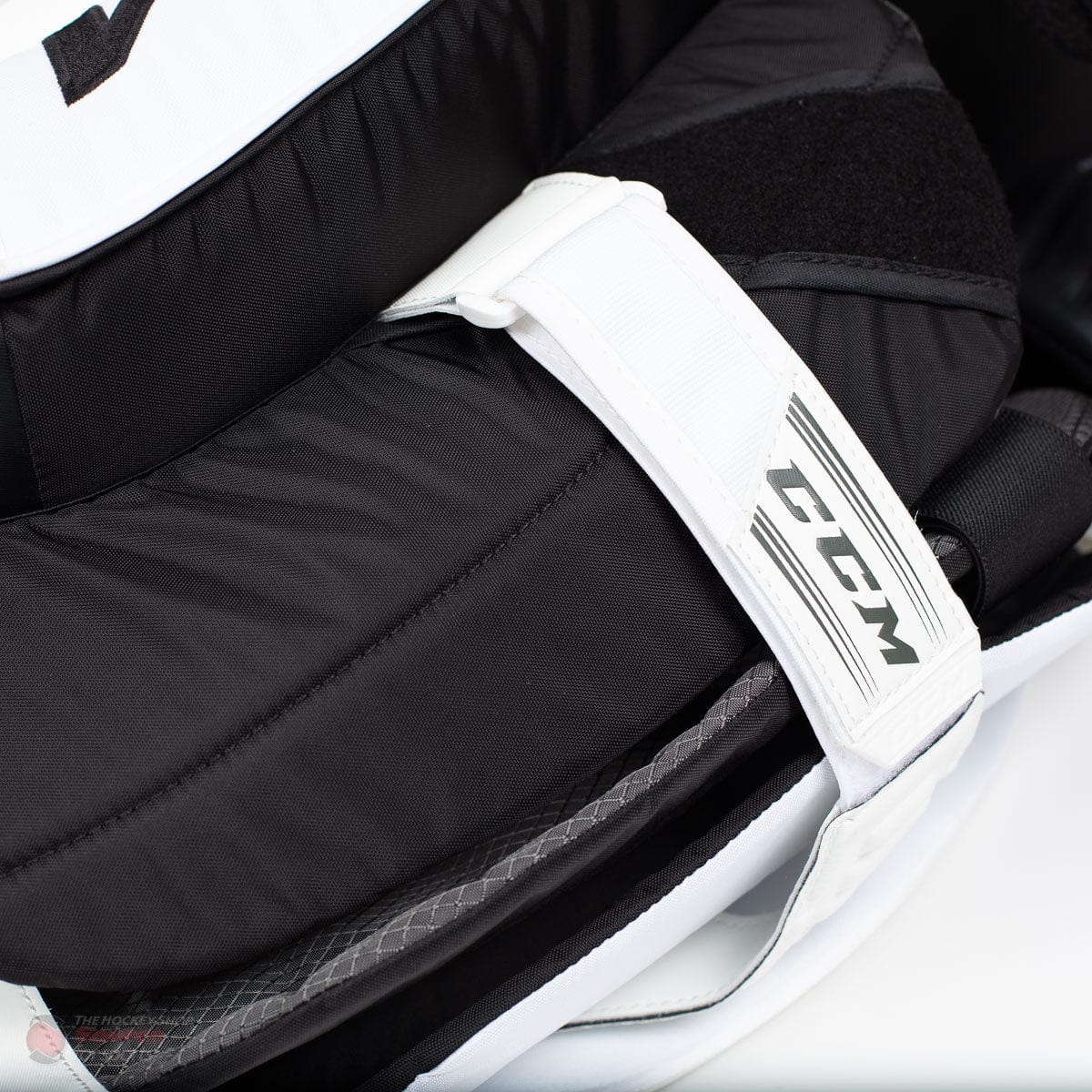 CCM Extreme Flex E4.9 Senior Goalie Leg Pads - Source Exclusive