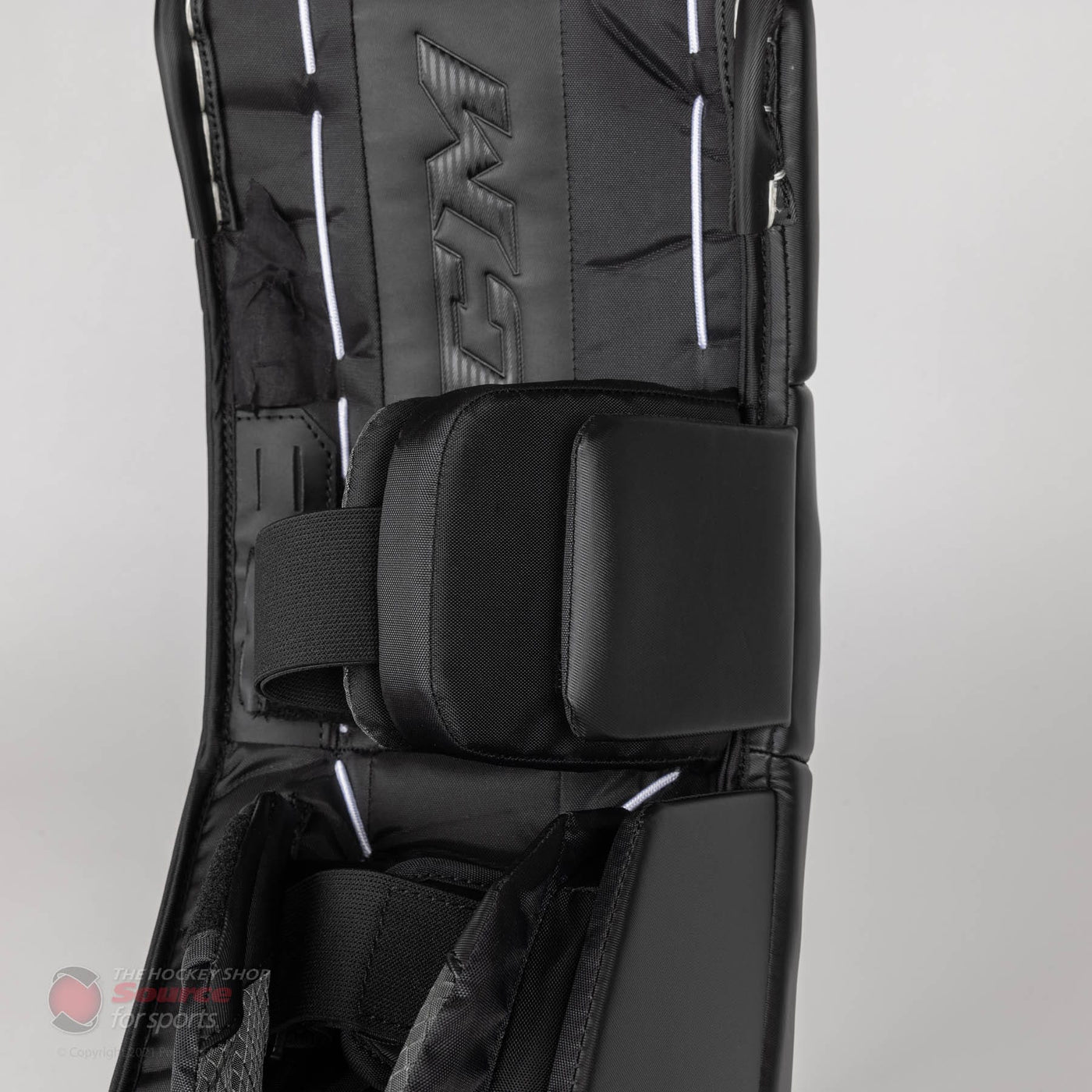 CCM Extreme Flex E5.5 Junior Goalie Leg Pads - Source Exclusive