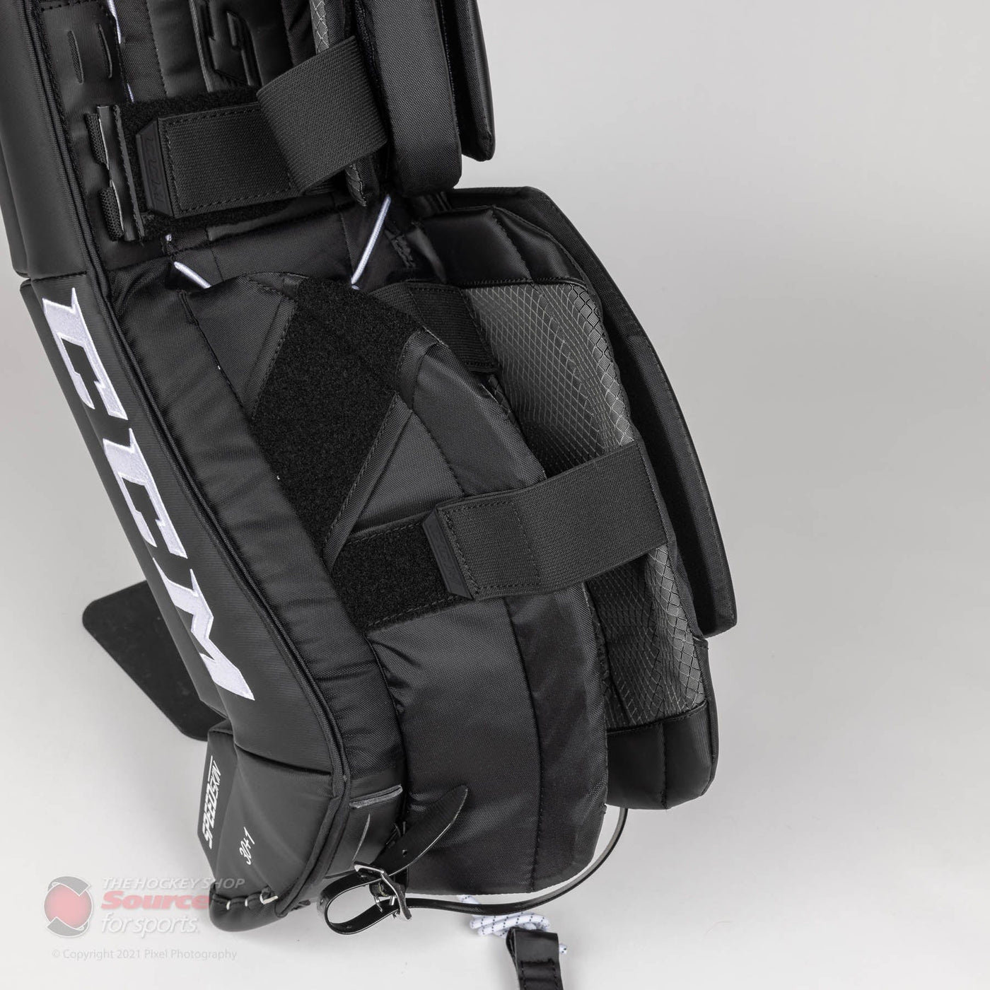 CCM Extreme Flex E5.5 Junior Goalie Leg Pads - Source Exclusive