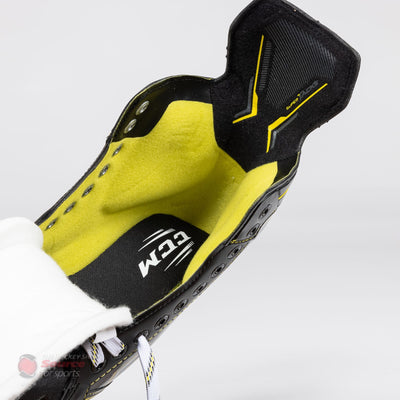CCM Super Tacks 9370R Senior Roller Hockey Skates