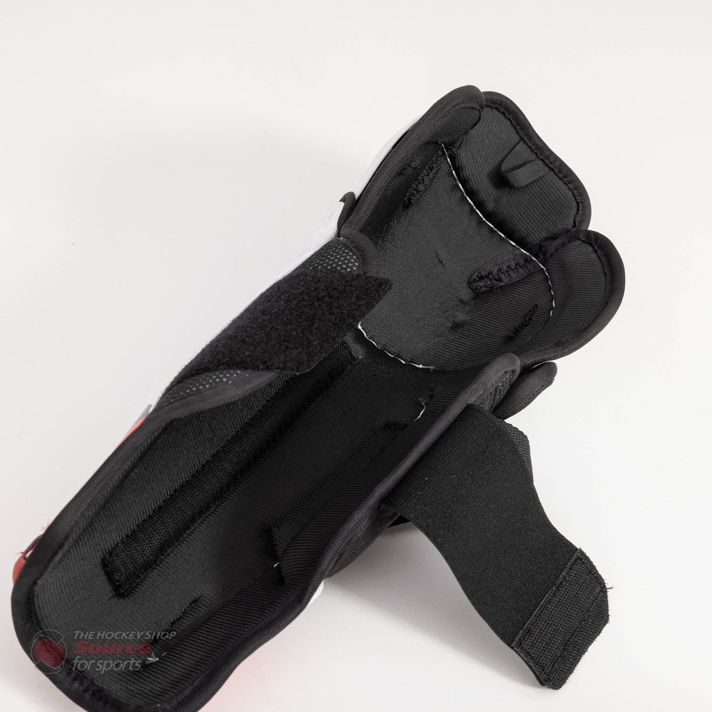 CCM Jetspeed Vibe Junior Hockey Shin Guards