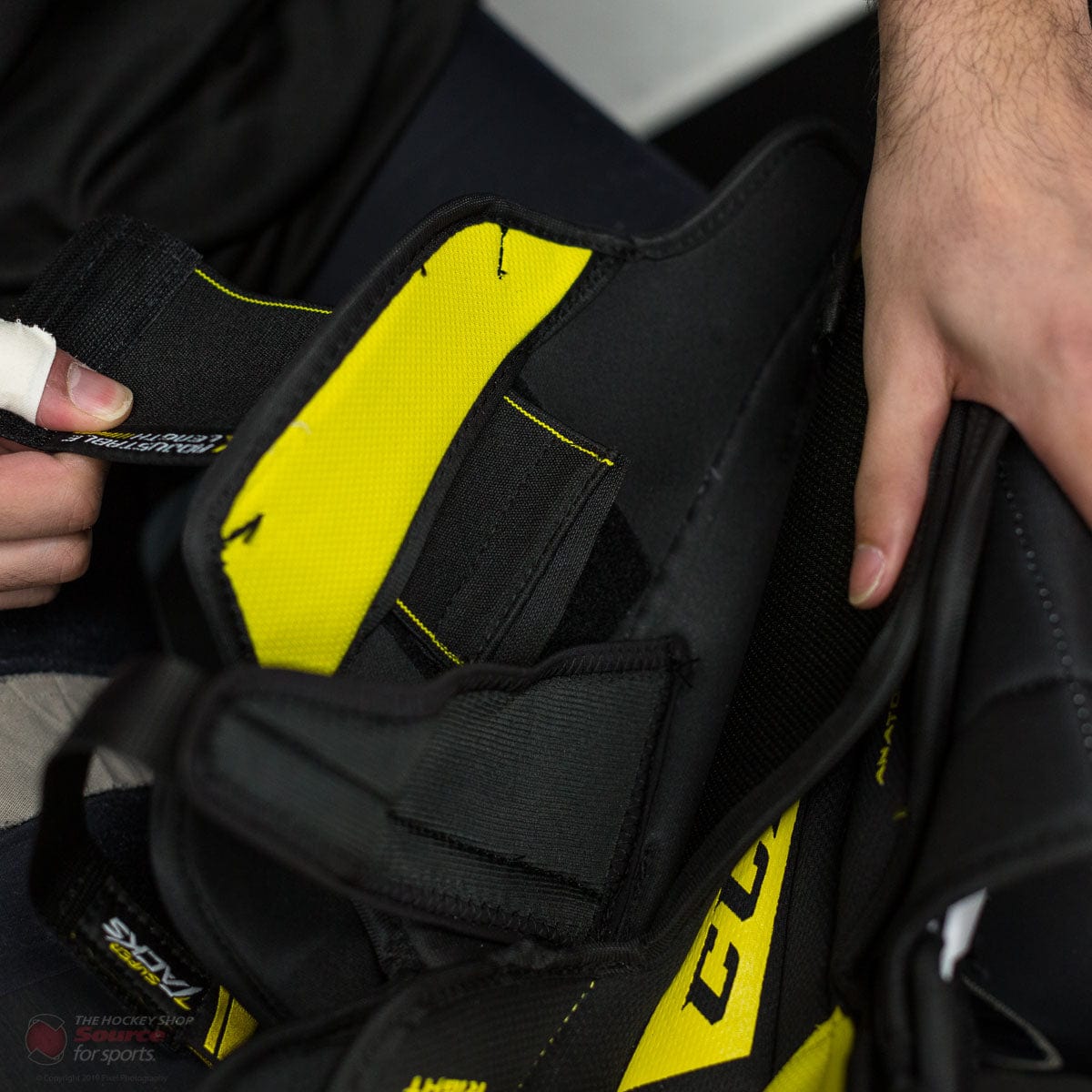 CCM Super Tacks AS1 Senior Hockey Shin Guards