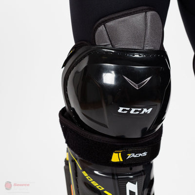 CCM Tacks 9080 Junior Hockey Shin Guards