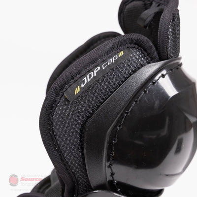 CCM Tacks 9550 Junior Hockey Shin Guards