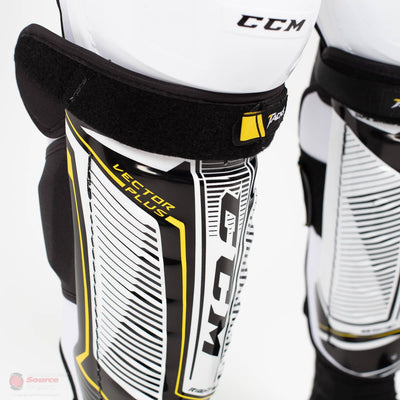 CCM Tacks Vector Plus Senior Hockey Shin Guards