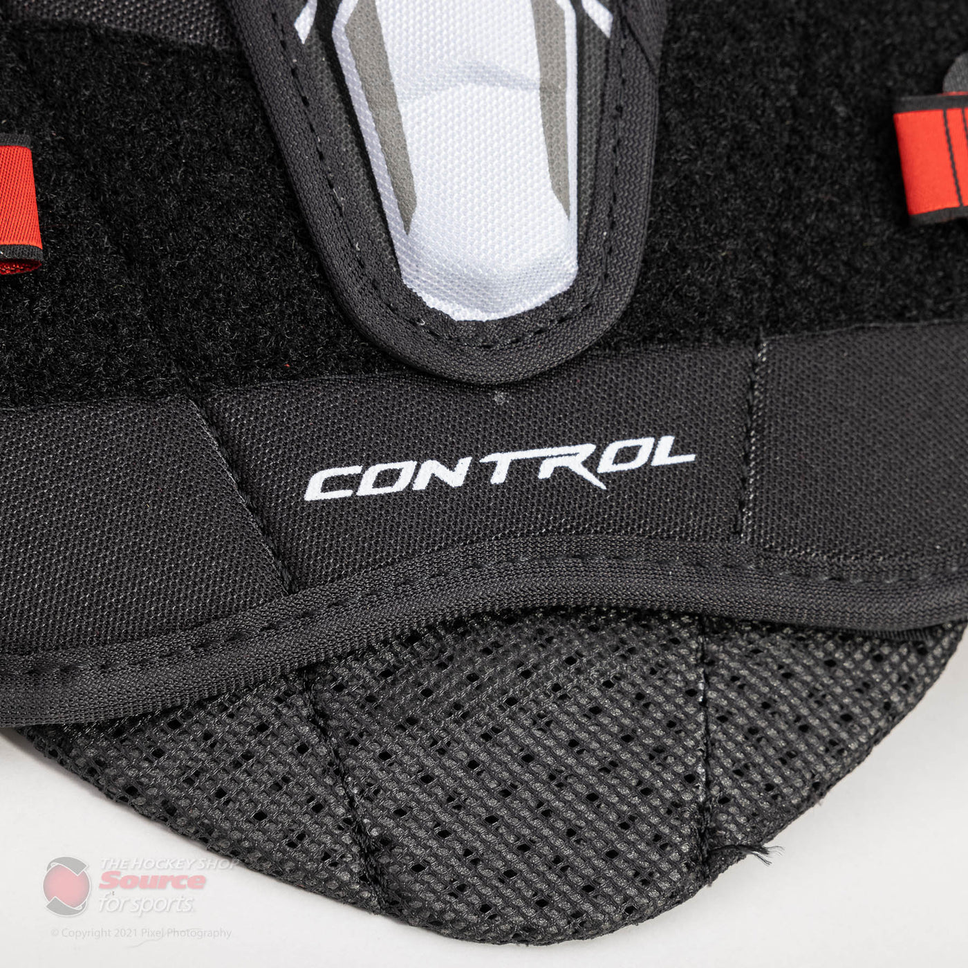 CCM Shoulder Pads CCM Jetspeed Control Junior Hockey Shoulder Pads - (2021) - TheHockeyShop