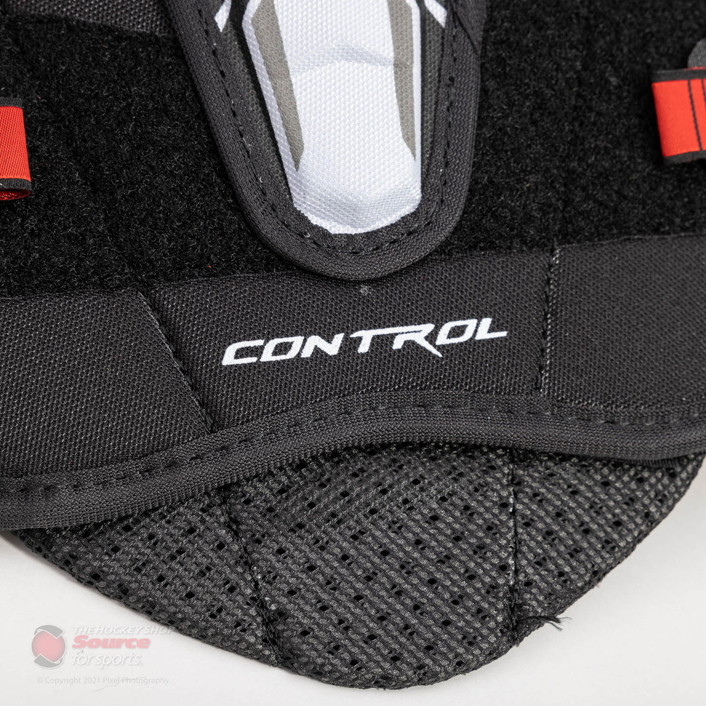 CCM Jetspeed Control Junior Hockey Shoulder Pads