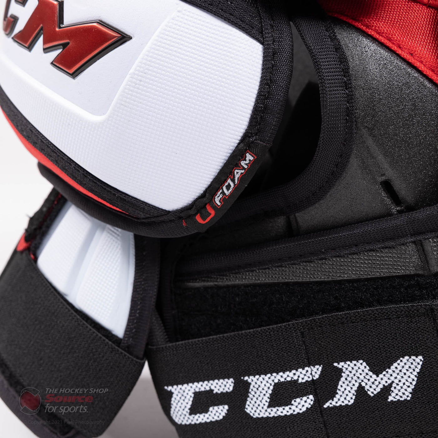 CCM Jetspeed FT4 Pro Junior Hockey Shoulder Pads