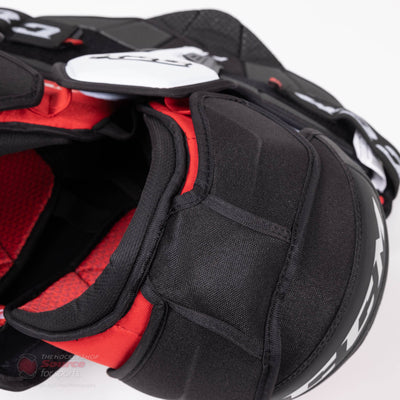 CCM Jetspeed FT4 Senior Hockey Shoulder Pads