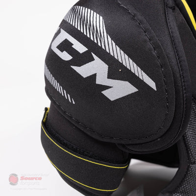 CCM Tacks 9550 Senior Hockey Shoulder Pads