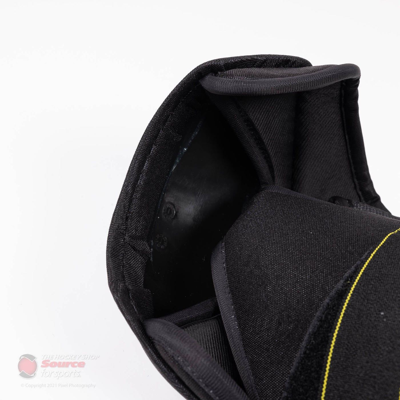 CCM Tacks 9550 Senior Hockey Shoulder Pads