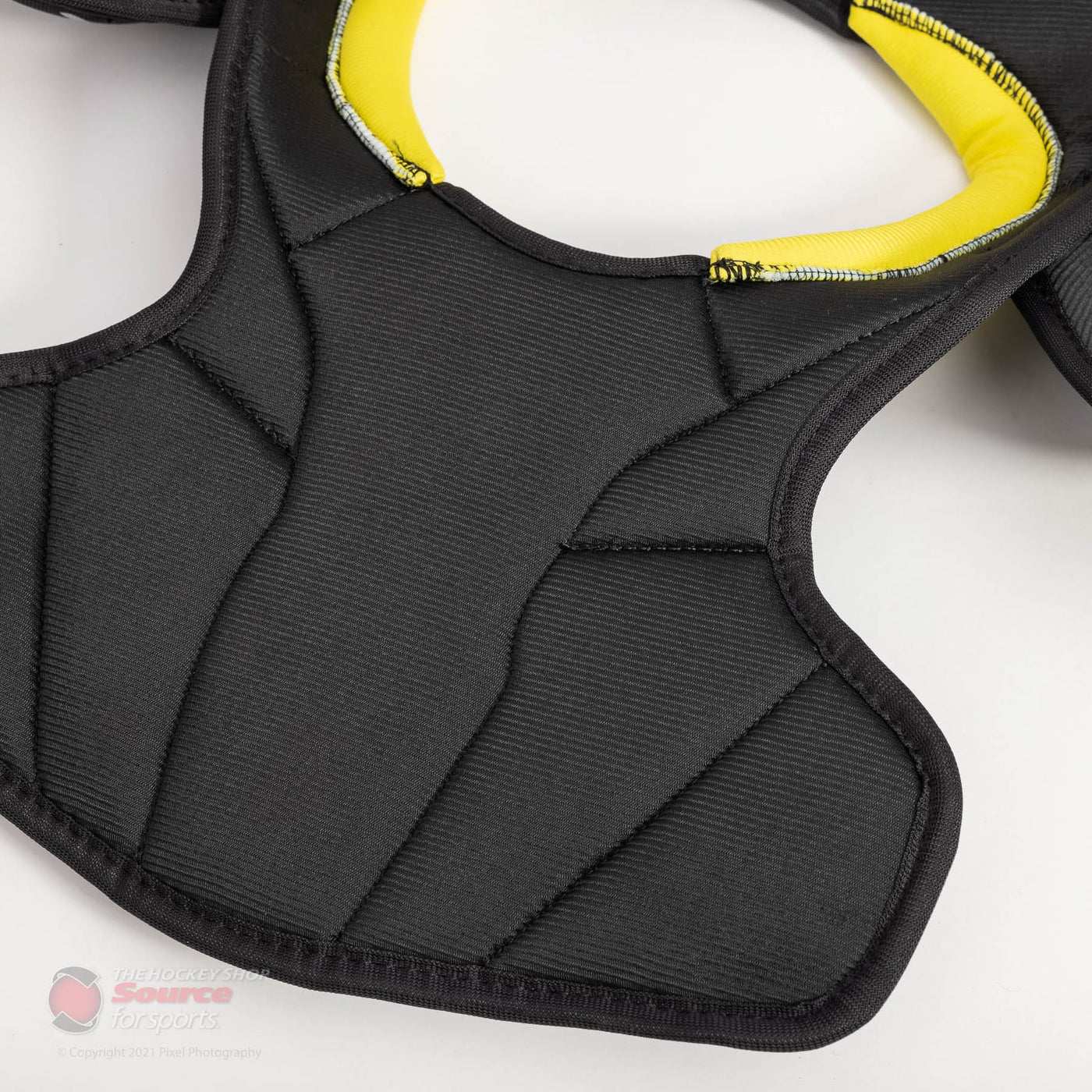 CCM Tacks 9550 Youth Hockey Shoulder Pads