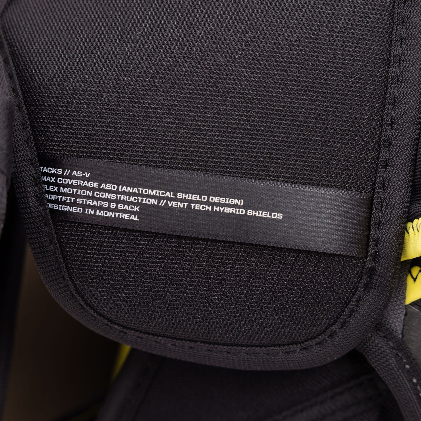 CCM Tacks AS-V Junior Hockey Shoulder Pads