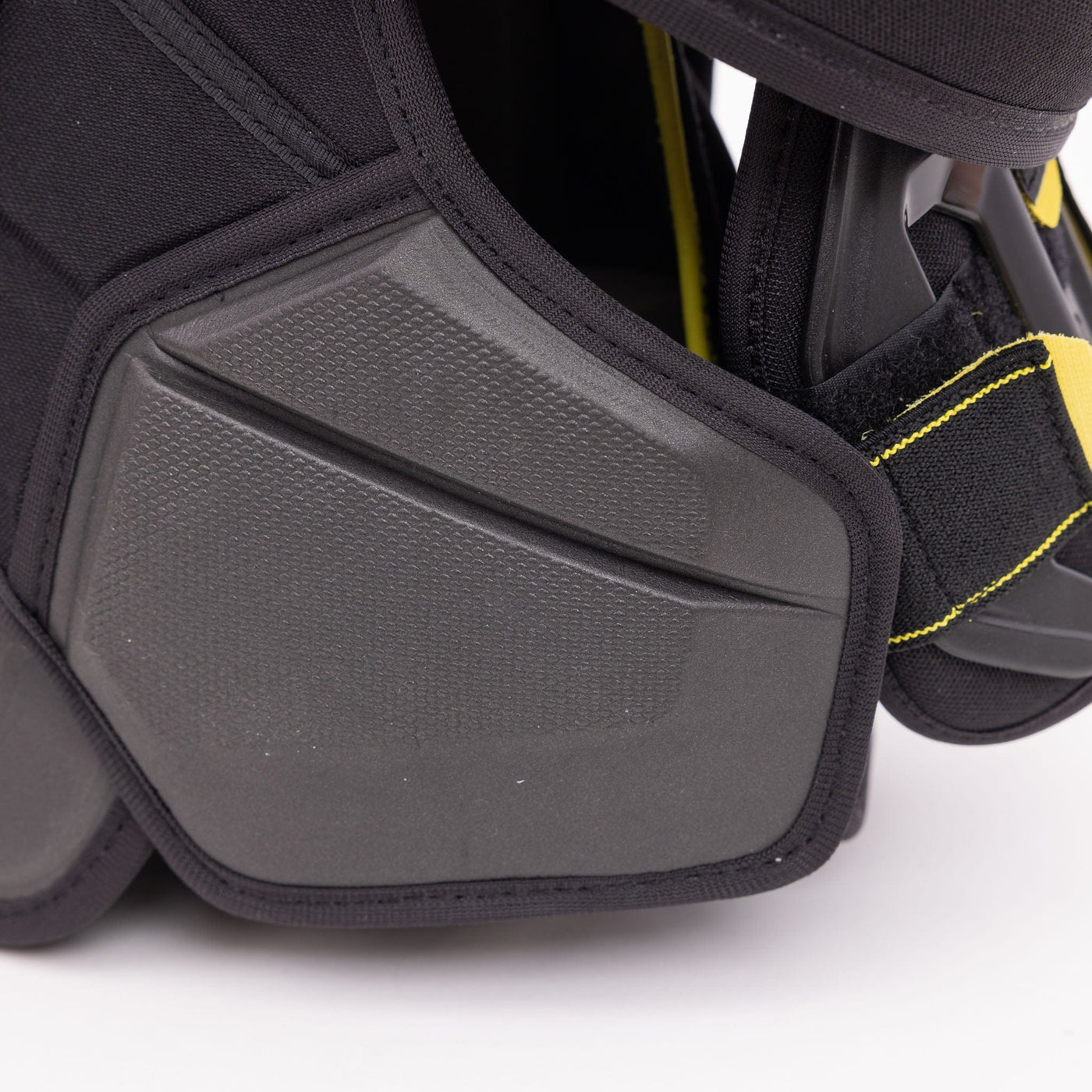 CCM Tacks AS-V Junior Hockey Shoulder Pads