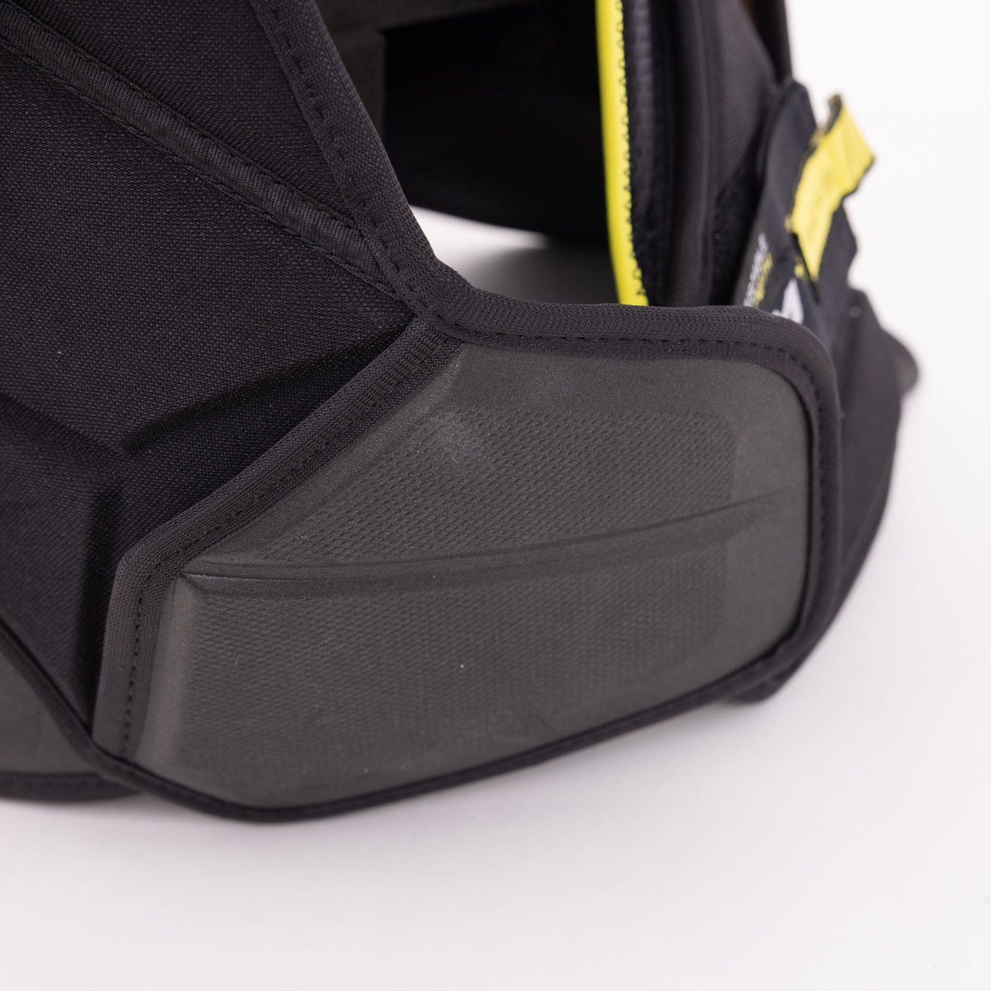 CCM Tacks AS-V Senior Hockey Shoulder Pads