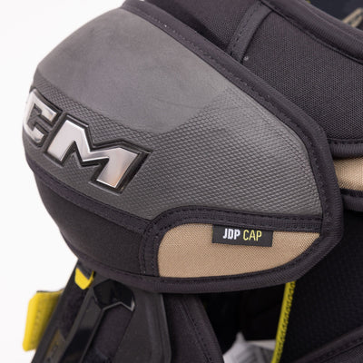 CCM Tacks AS-V Senior Hockey Shoulder Pads