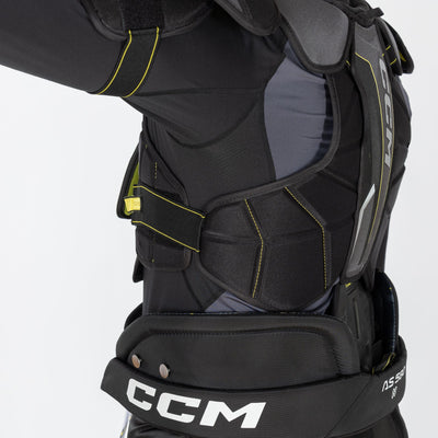 CCM Tacks AS580 Senior Hockey Shoulder Pads - The Hockey Shop Source For Sports