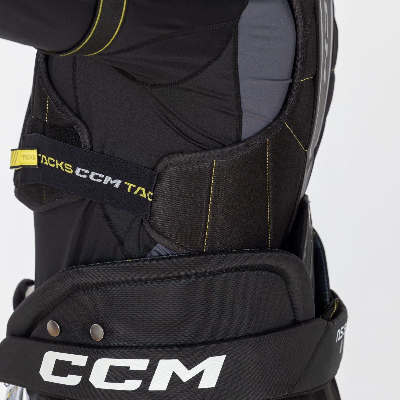 CCM Tacks Vector Junior Hockey Shoulder Pads - The Hockey Shop Source For Sports