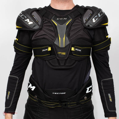 CCM Tacks Vector Pro Senior Hockey Shoulder Pads