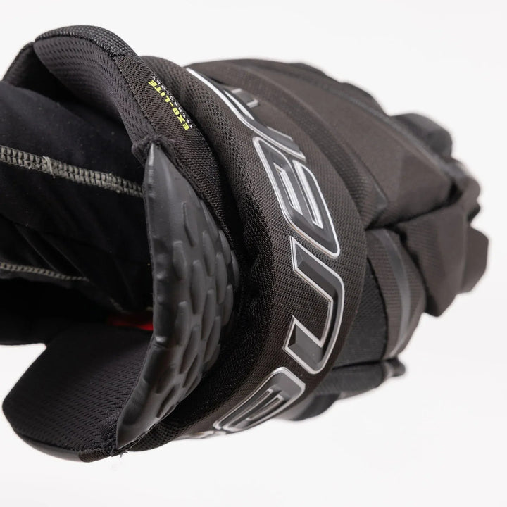 bauer vapor hyperlite handschuhe Bauer Vapor Hyperlite Intermediate Hockey Gloves