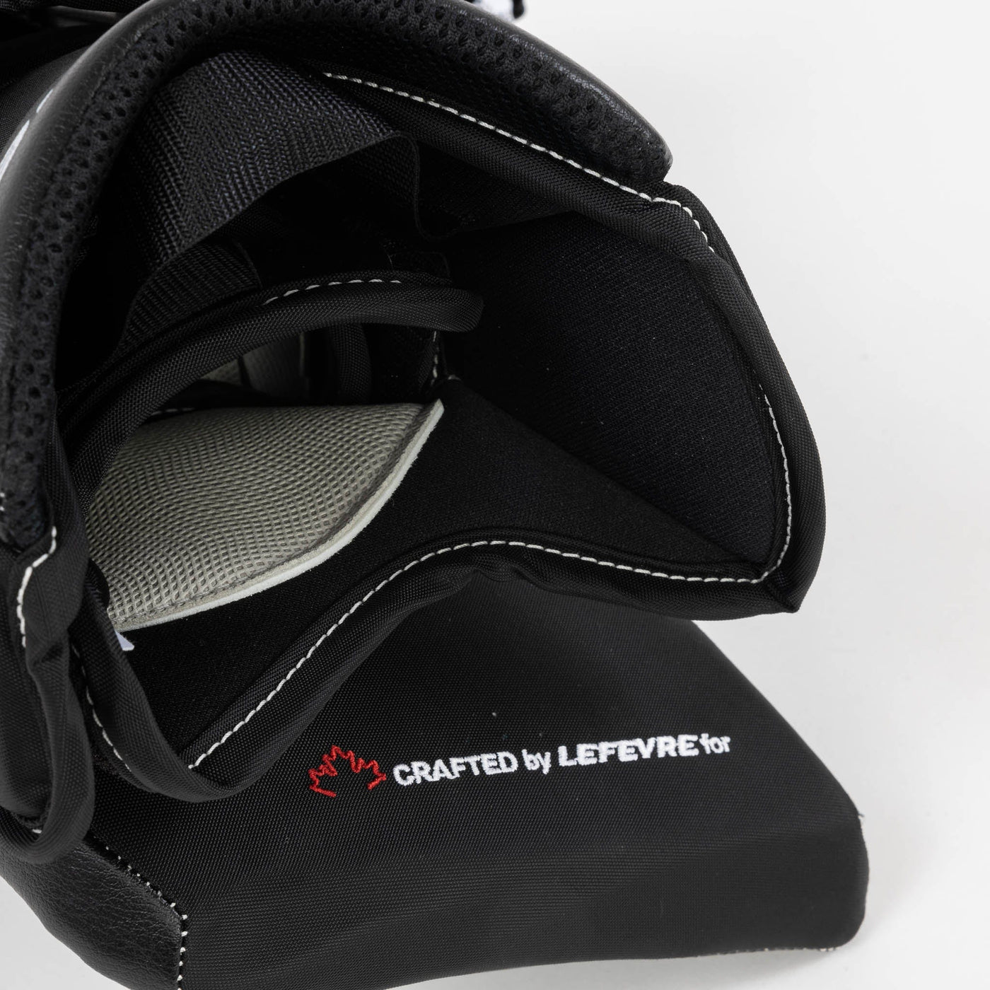 TRUE L12.2 Senior Goalie Catcher - Domestic (600 Degree) - The Hockey Shop Source For Sports