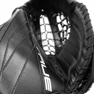 TRUE L20.2 Senior Goalie Catcher - Stock - The Hockey Shop Source For Sports