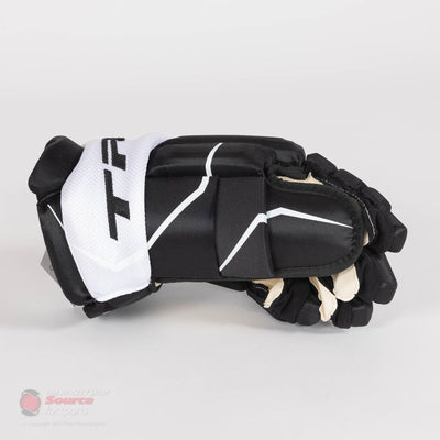 TRUE Catalyst M16 Senior Hockey Gloves