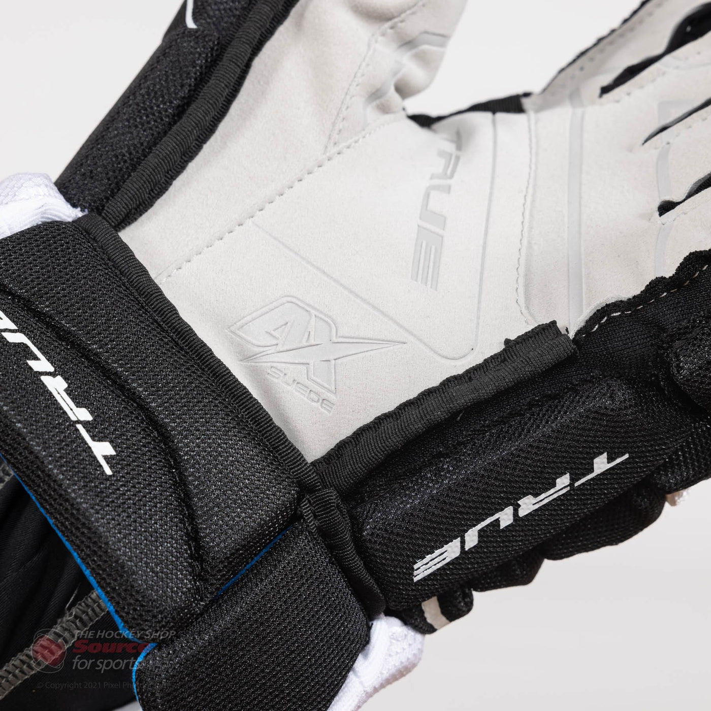 TRUE Catalyst Pro Junior Hockey Gloves