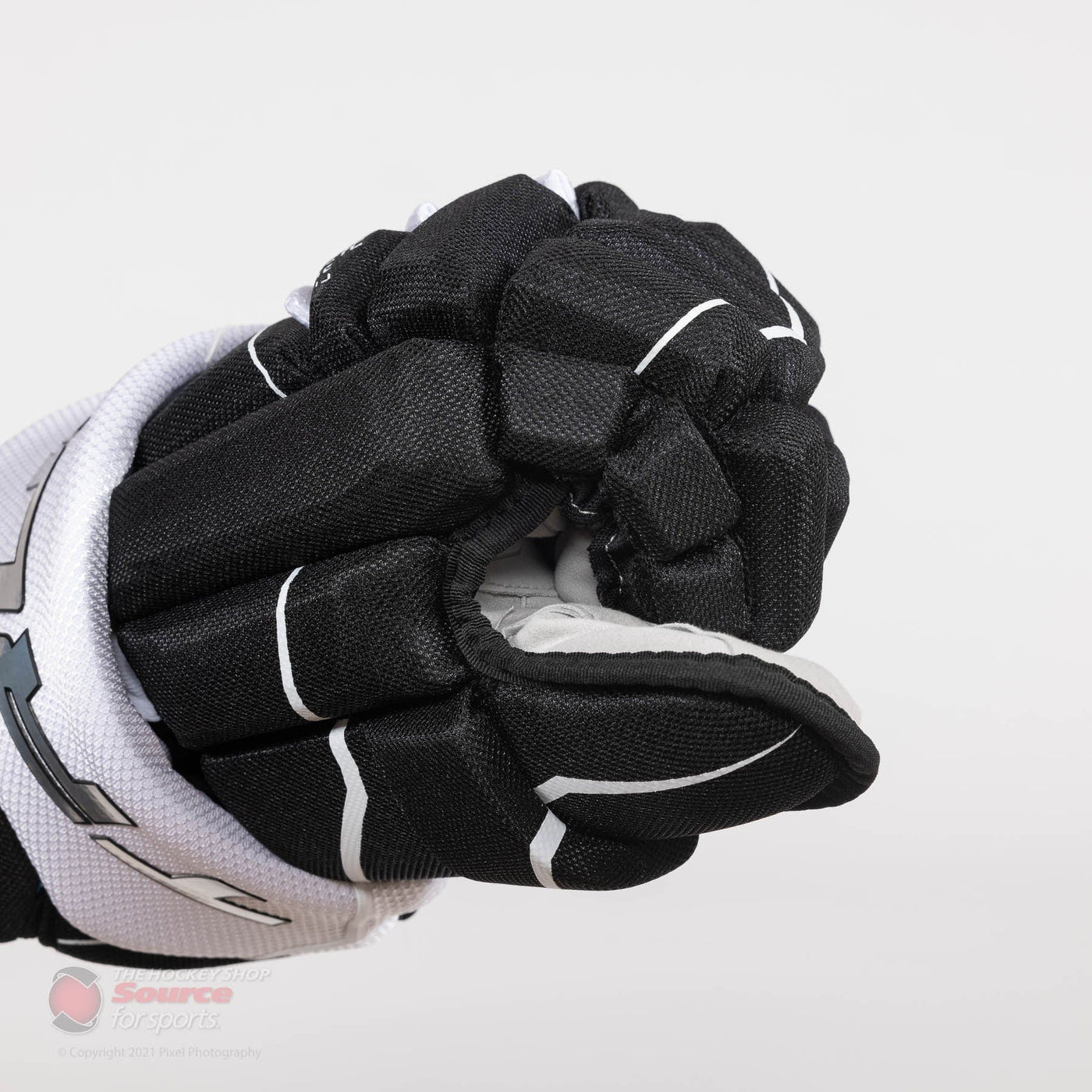 TRUE Catalyst Pro Junior Hockey Gloves