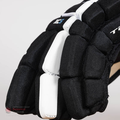 TRUE XC5 Junior Hockey Gloves