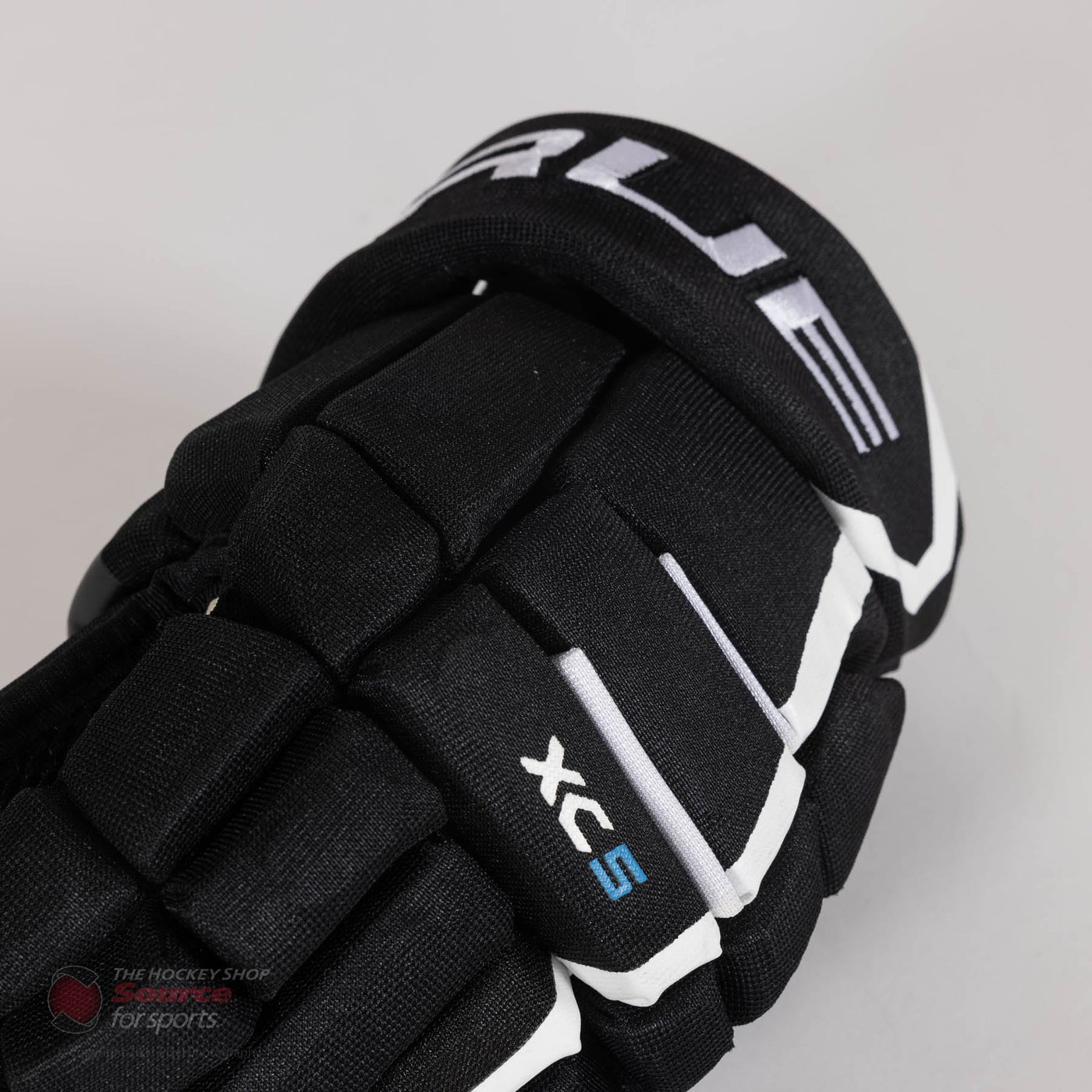 TRUE XC5 Junior Hockey Gloves