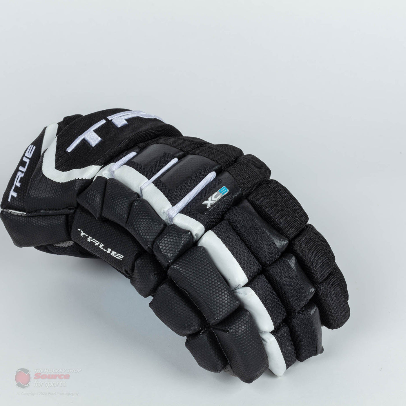 TRUE XC9 Pro Senior Hockey Gloves
