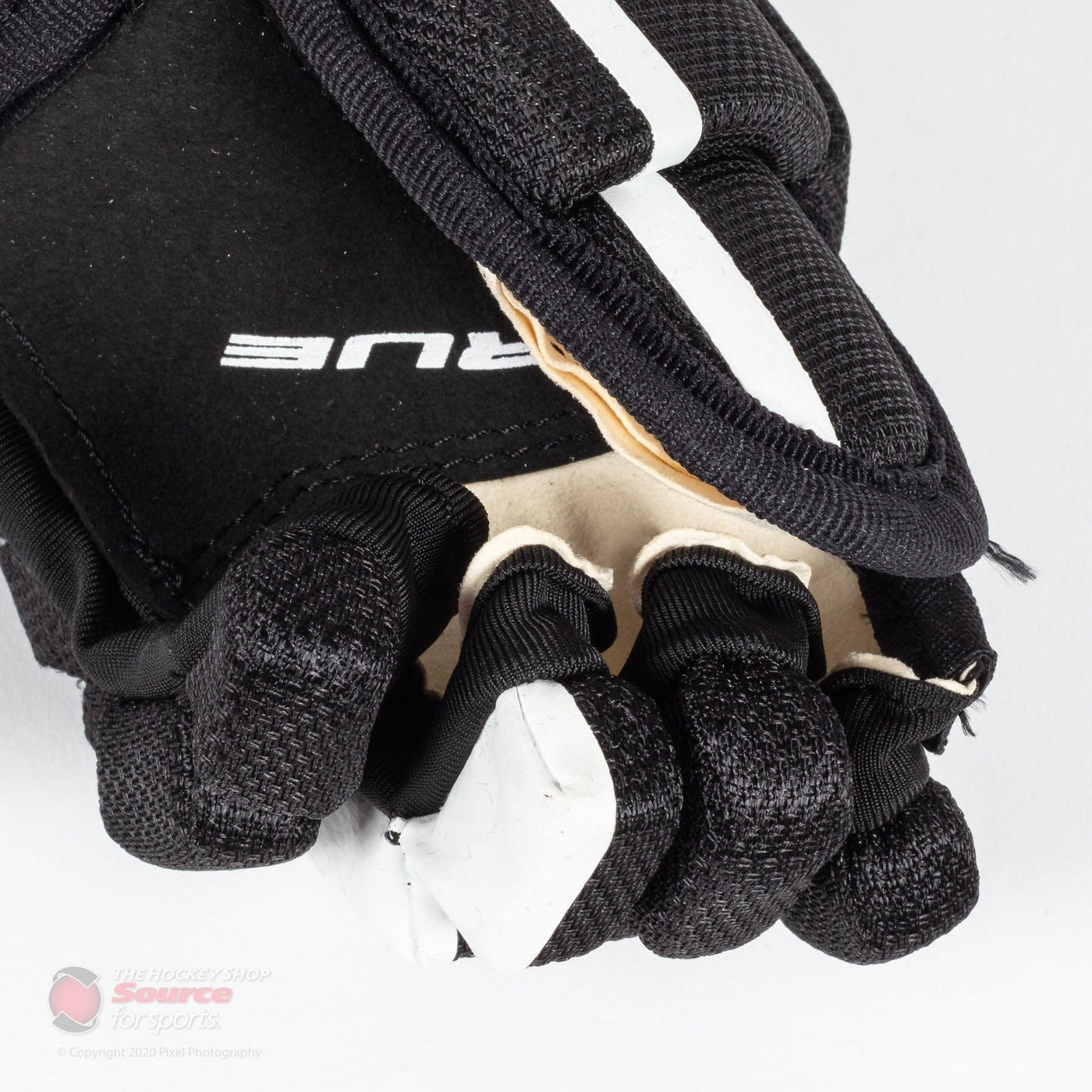 TRUE XC9 Pro Youth Hockey Gloves