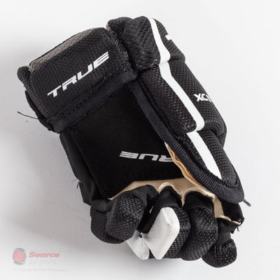 TRUE XC9 Pro Youth Hockey Gloves