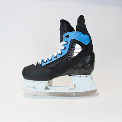 TRUE Player Junior Hockey Skates - Pro Stock - VH Holder - Blue Side - Size 4