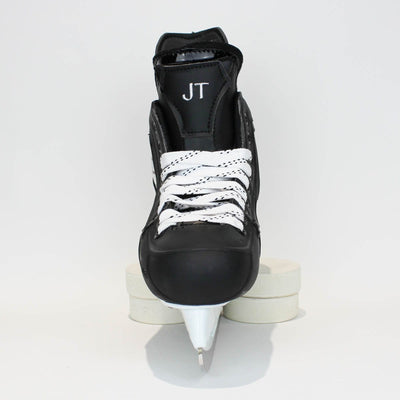 TRUE Player Junior Hockey Skates - Pro Stock - VH Holder - "JT" - Size 5