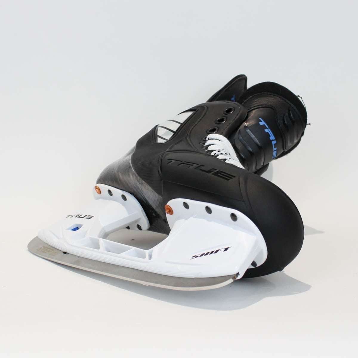 TRUE Player Senior Hockey Skates - Pro Stock - Shift Holder - Size 8