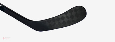 TRUE AX9 Pro Stock Senior Hockey Stick - Alex Edler - Custom - L-90
