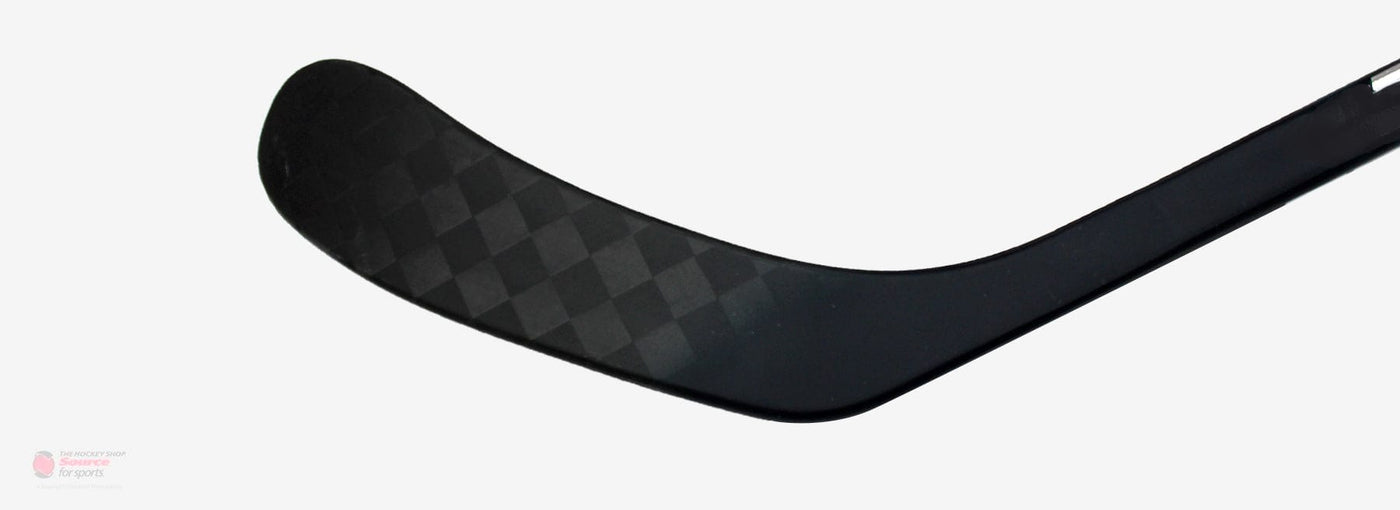 TRUE AX9 Pro Stock Senior Hockey Stick - Alex Edler - Custom - L-95