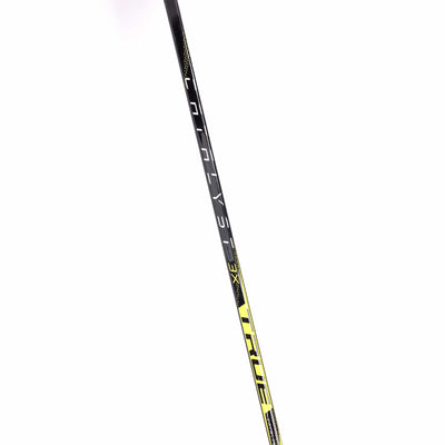 TRUE Catalyst 3X Junior Hockey Stick - 30 Flex