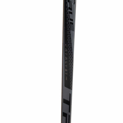 TRUE Catalyst Pro Intermediate Hockey Stick