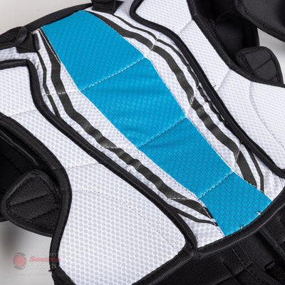 TRUE AX5 Junior Hockey Shoulder Pads