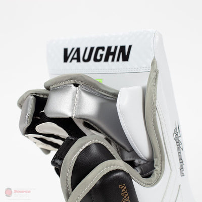 Vaughn Velocity Pro V Elite 2 Pro Carbon Senior Goalie Blocker