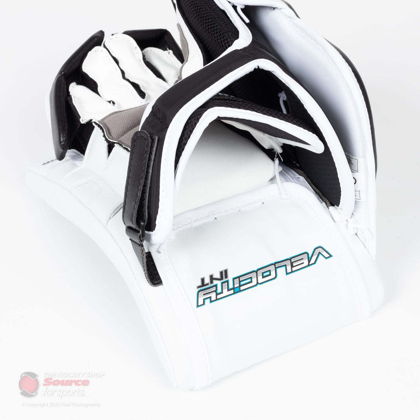Vaughn Velocity V9 Intermediate Goalie Blocker