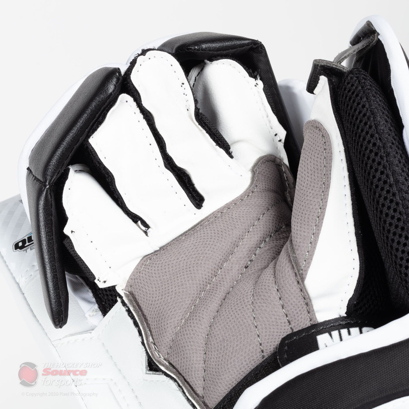 Vaughn Velocity V9 Intermediate Goalie Blocker