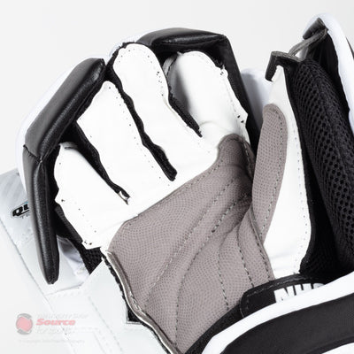 Vaughn Velocity V9 Intermediate Goalie Blocker