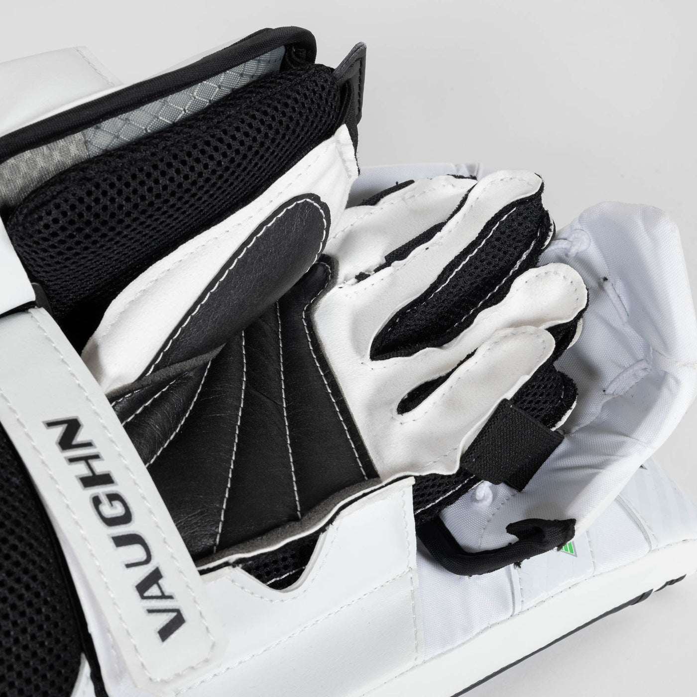 Vaughn Ventus SLR3 Junior Goalie Blocker - The Hockey Shop Source For Sports