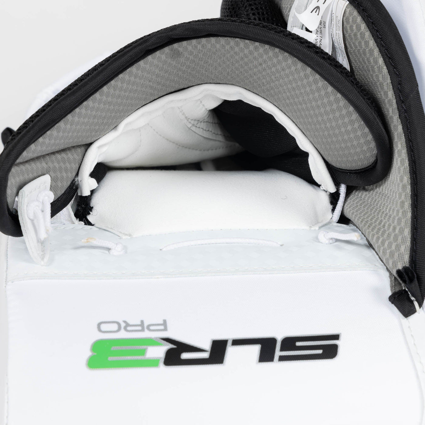 Vaughn Blockers Vaughn Ventus SLR3 Pro Senior Goalie Blocker - TheHockeyShop