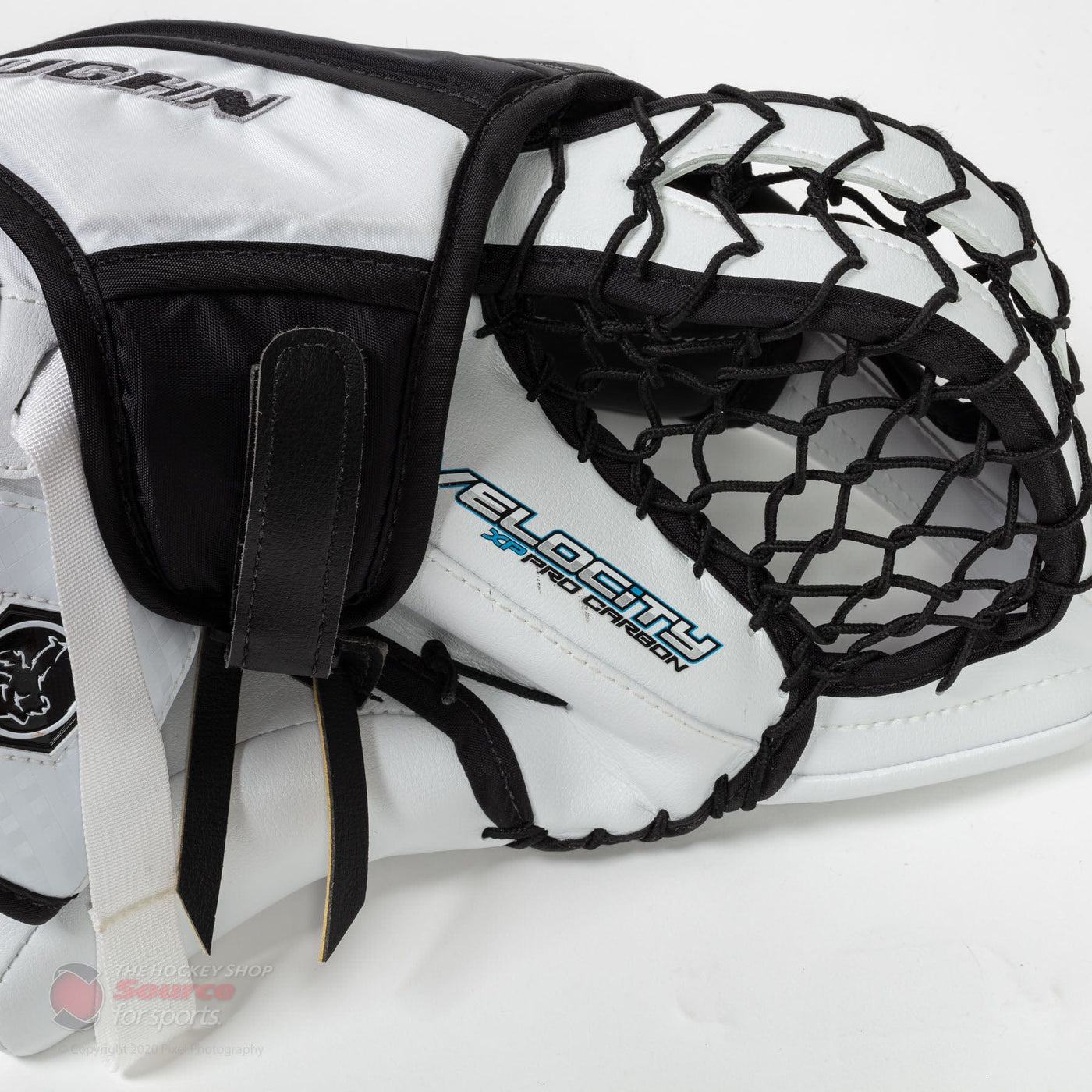 Vaughn Velocity V9 XP Pro Carbon Senior Goalie Catcher