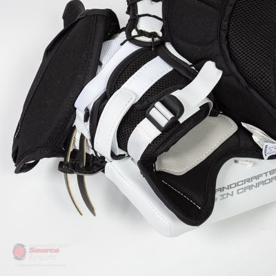 Vaughn Velocity V9 XP Pro Carbon Senior Goalie Catcher